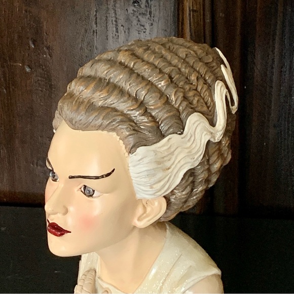 Bride of Frankenstein Bust Light Up Halloween Decor - Picture 8 of 16